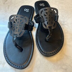 SO Women's Black Sandals from Kohl’s- Size 9- NEW with stickers, never worn